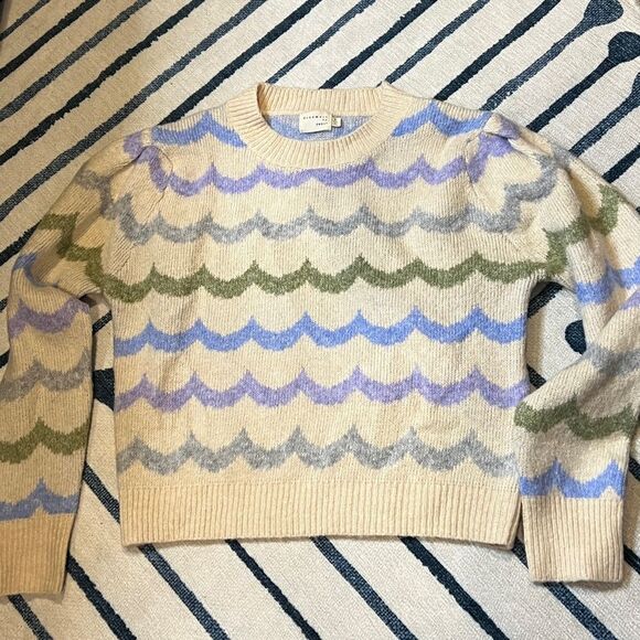 Dreamers By Debut | Cream Patterned Cropped Sweater | Size: Small | Color: Cream - Picture 1 of 5
